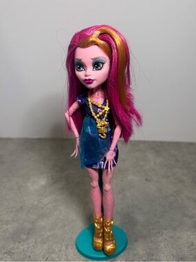 Monster High Gigi Grant Freaky Field Trip